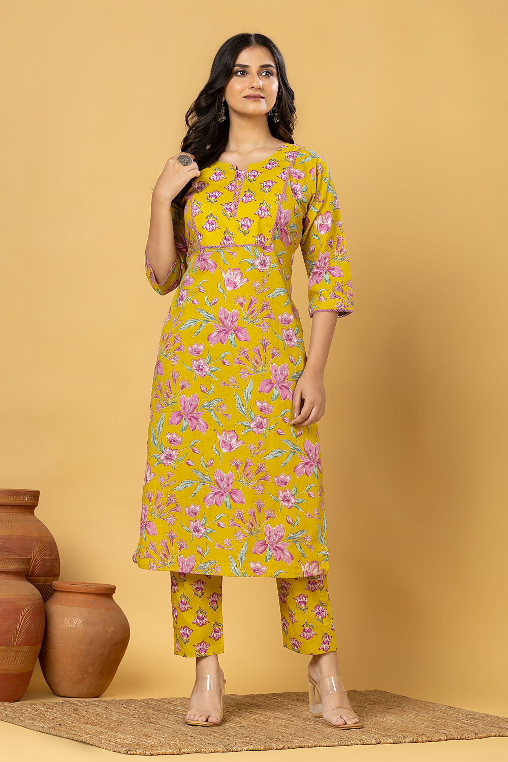 Yellow & purple Floral Print Kurta With Pant