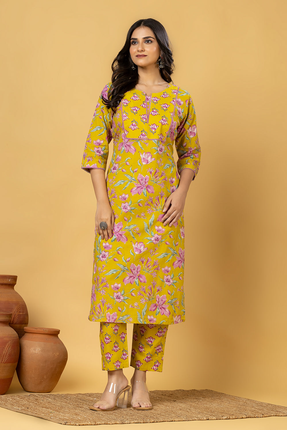 Yellow & purple Floral Print Kurta With Pant