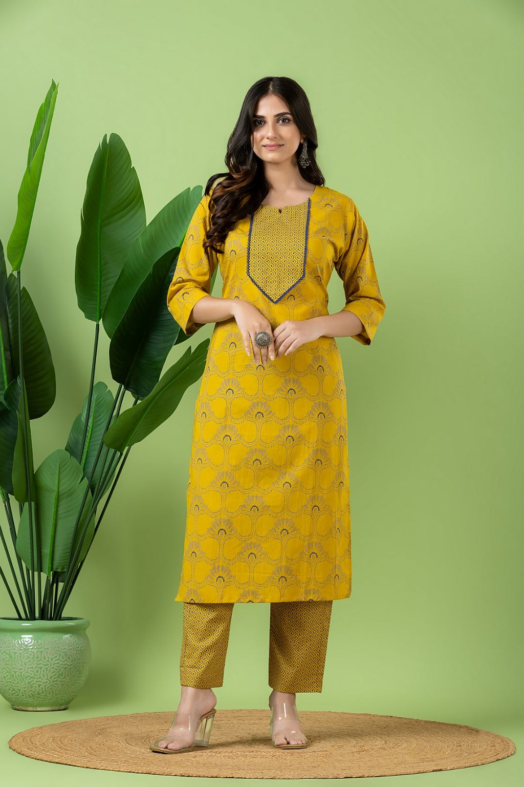 Yellow Geometric Print Kurta With Pant