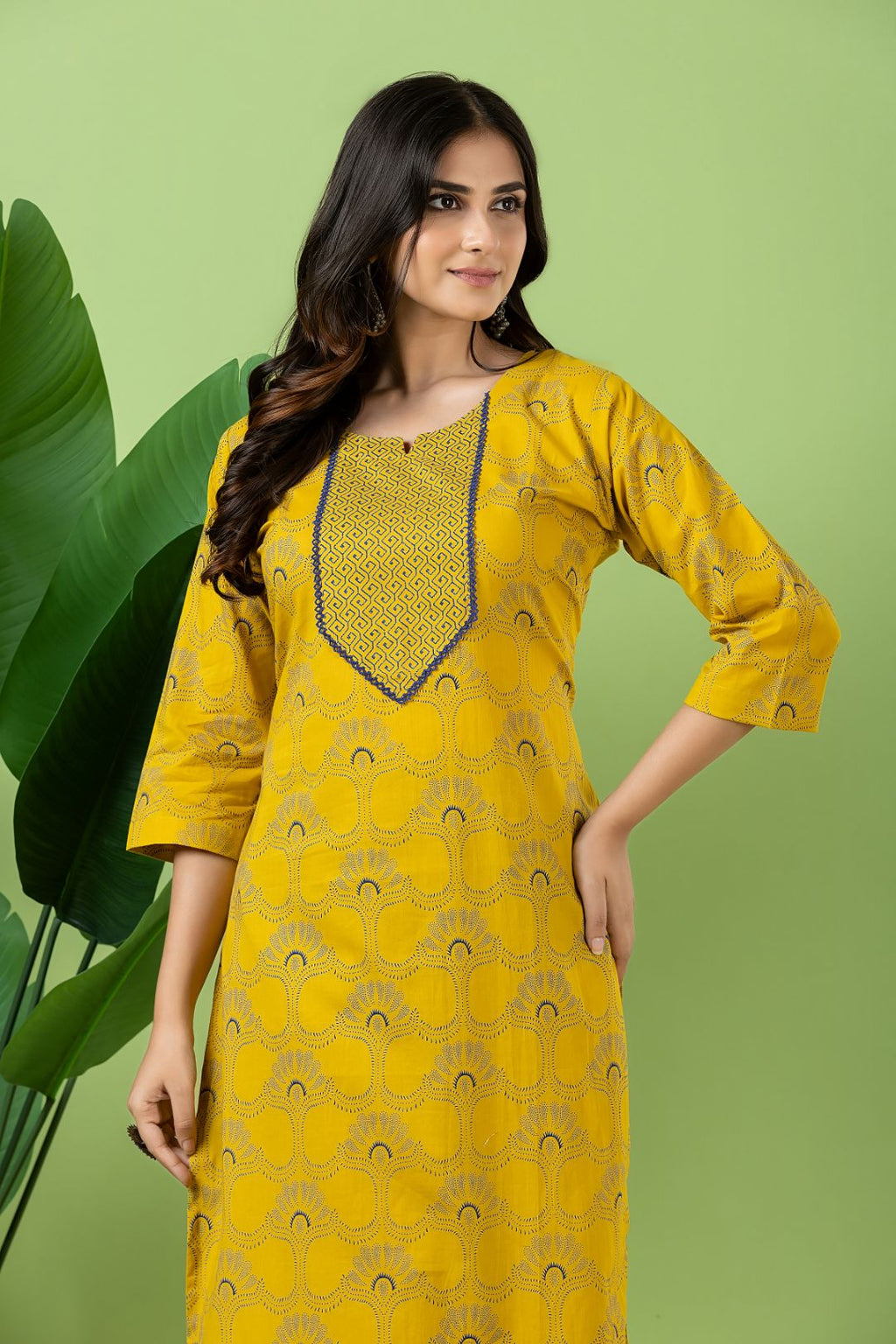 Yellow Geometric Print Kurta With Pant