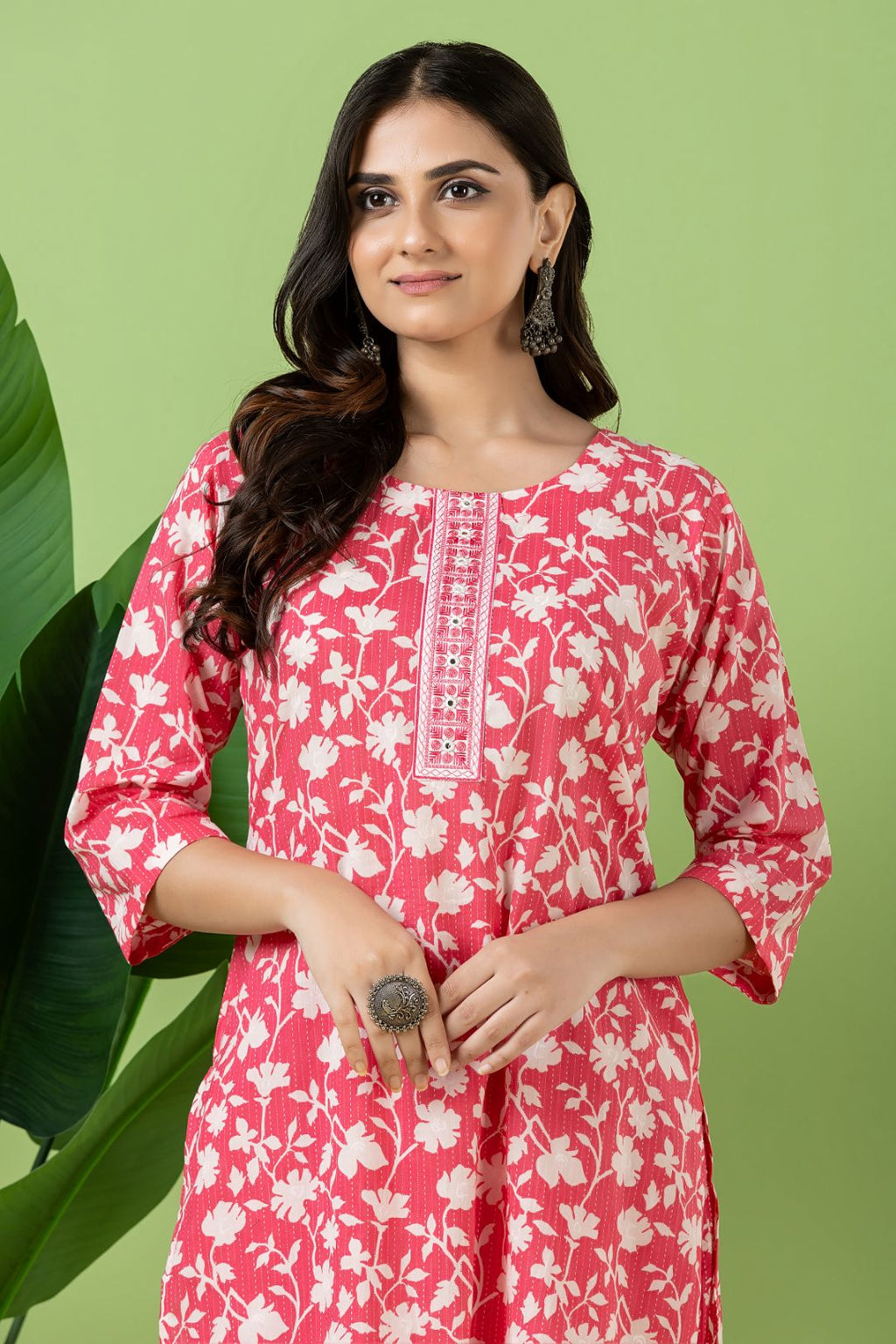 Magenta Pink Embroidered Kurta With Pant