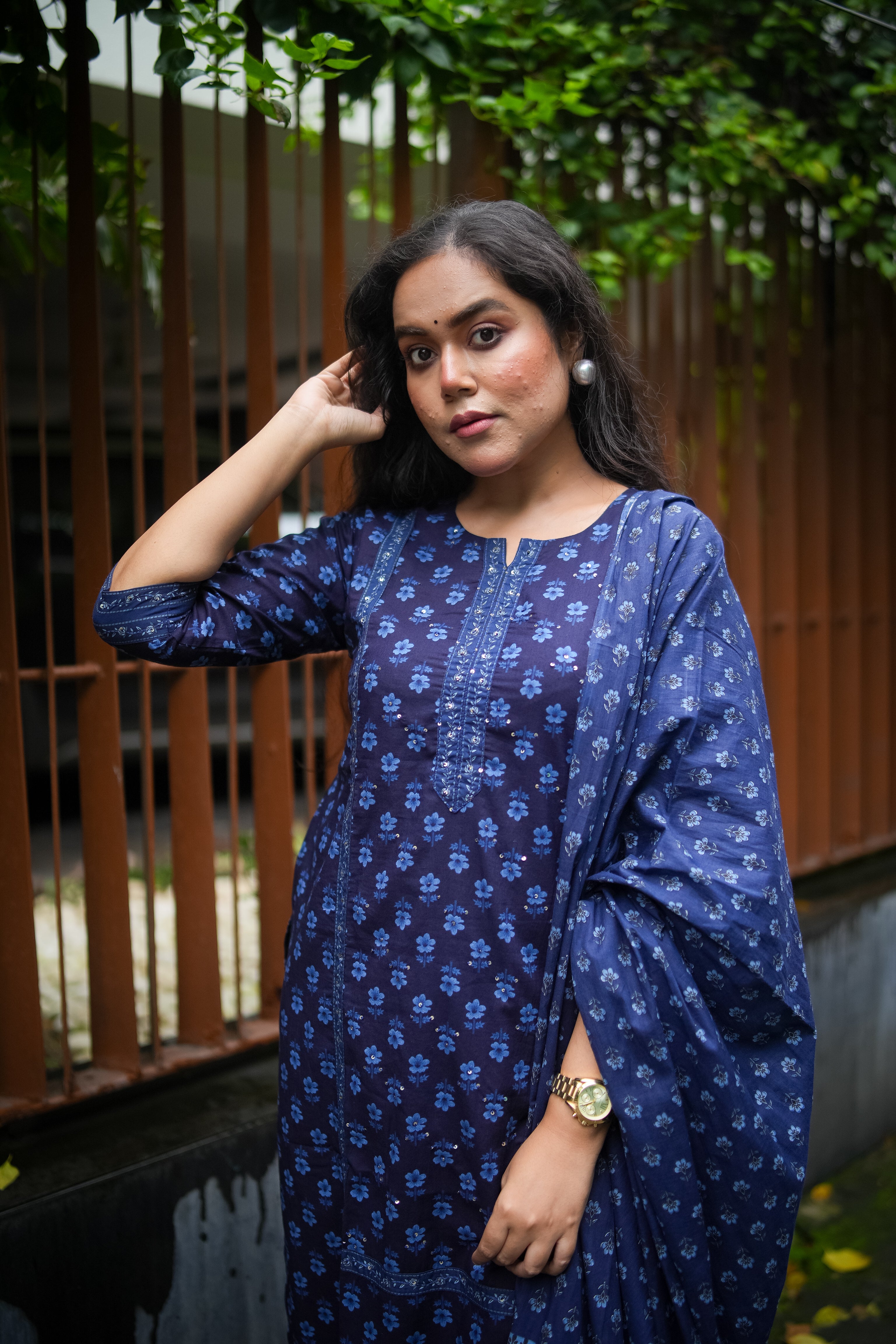Navy Blue Floral Embroidered Kurta With Pant & Dupatta