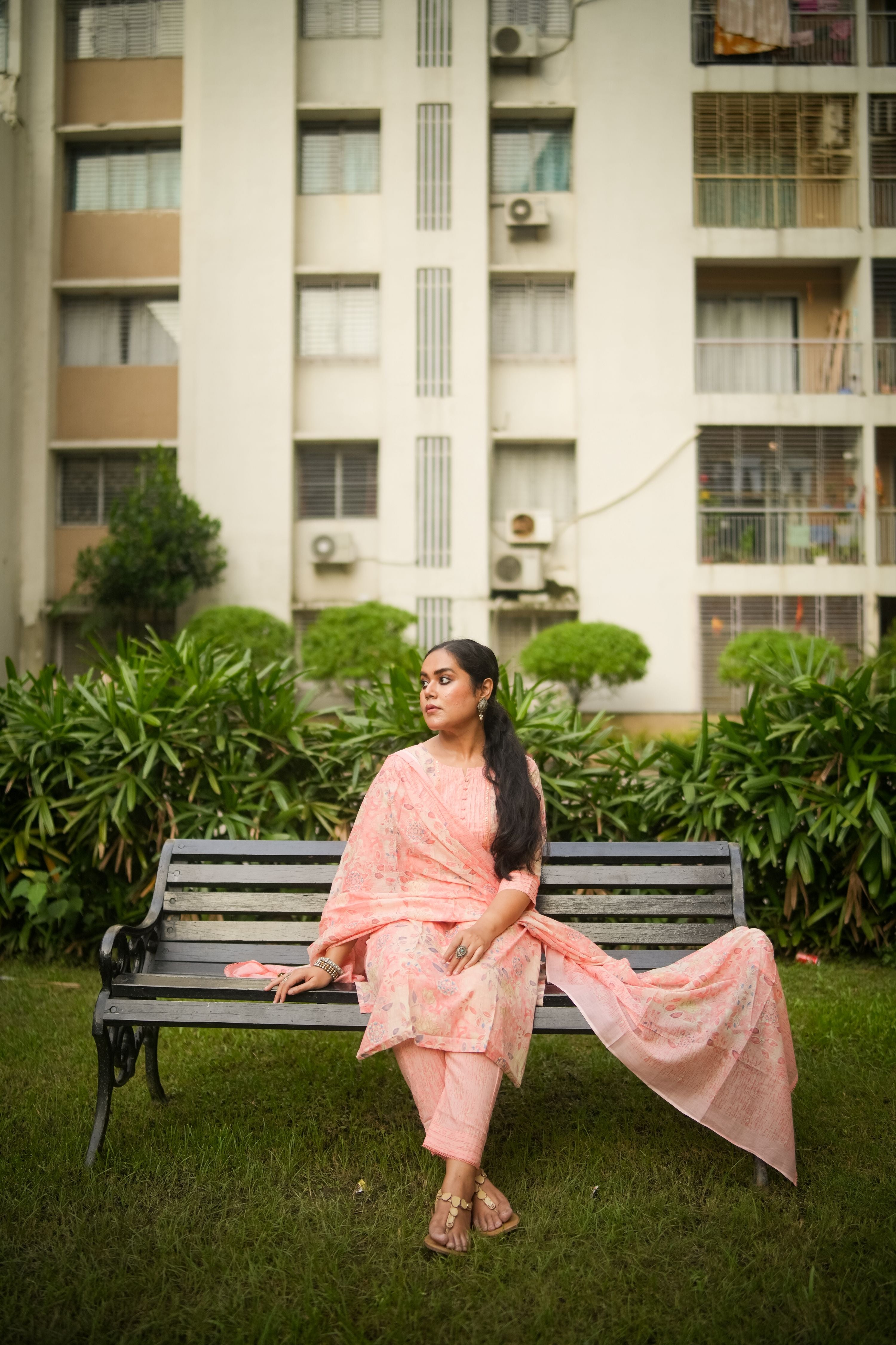 Peach Abstract Print Kurta With Pant & Dupatta