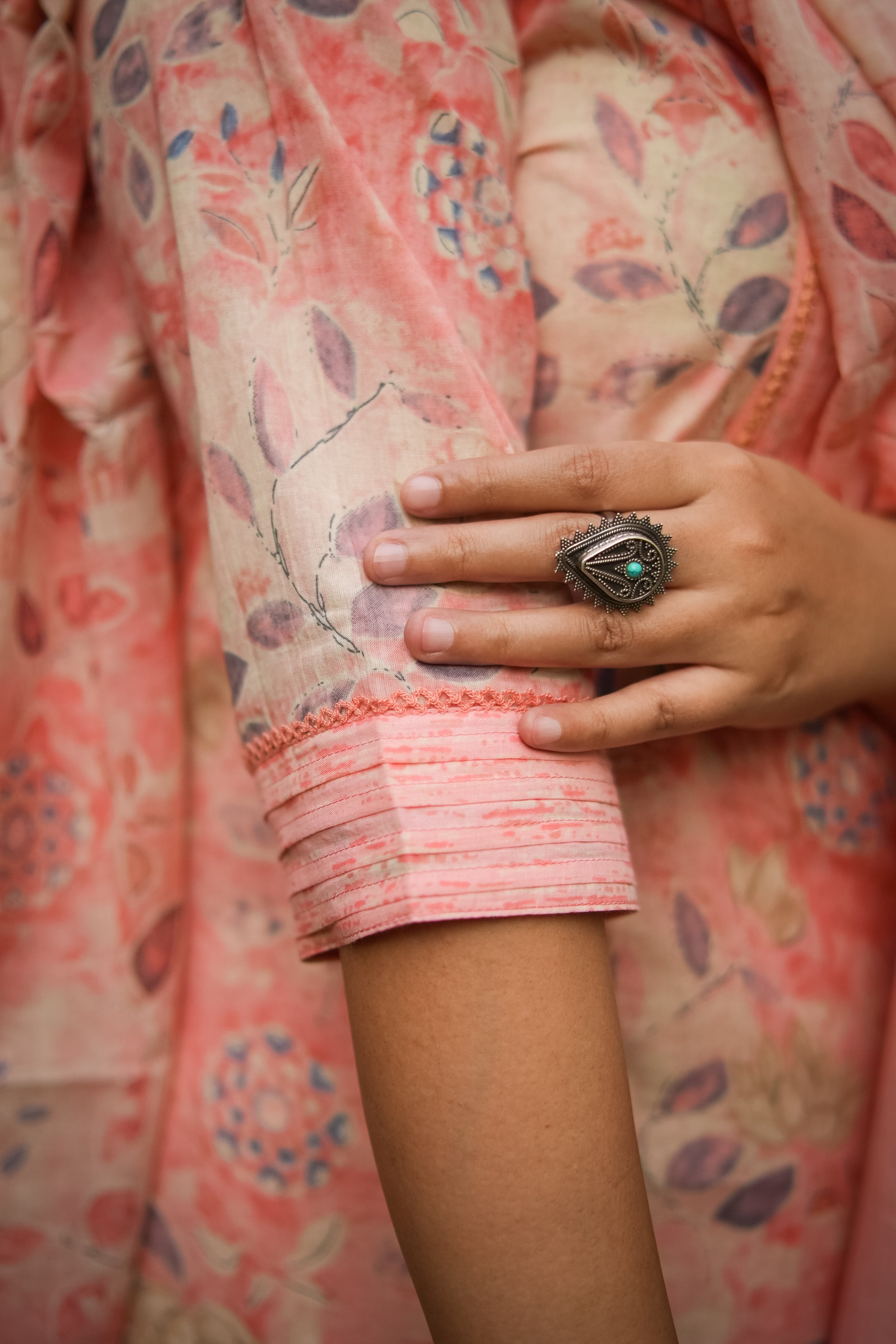 Peach Abstract Print Kurta With Pant & Dupatta