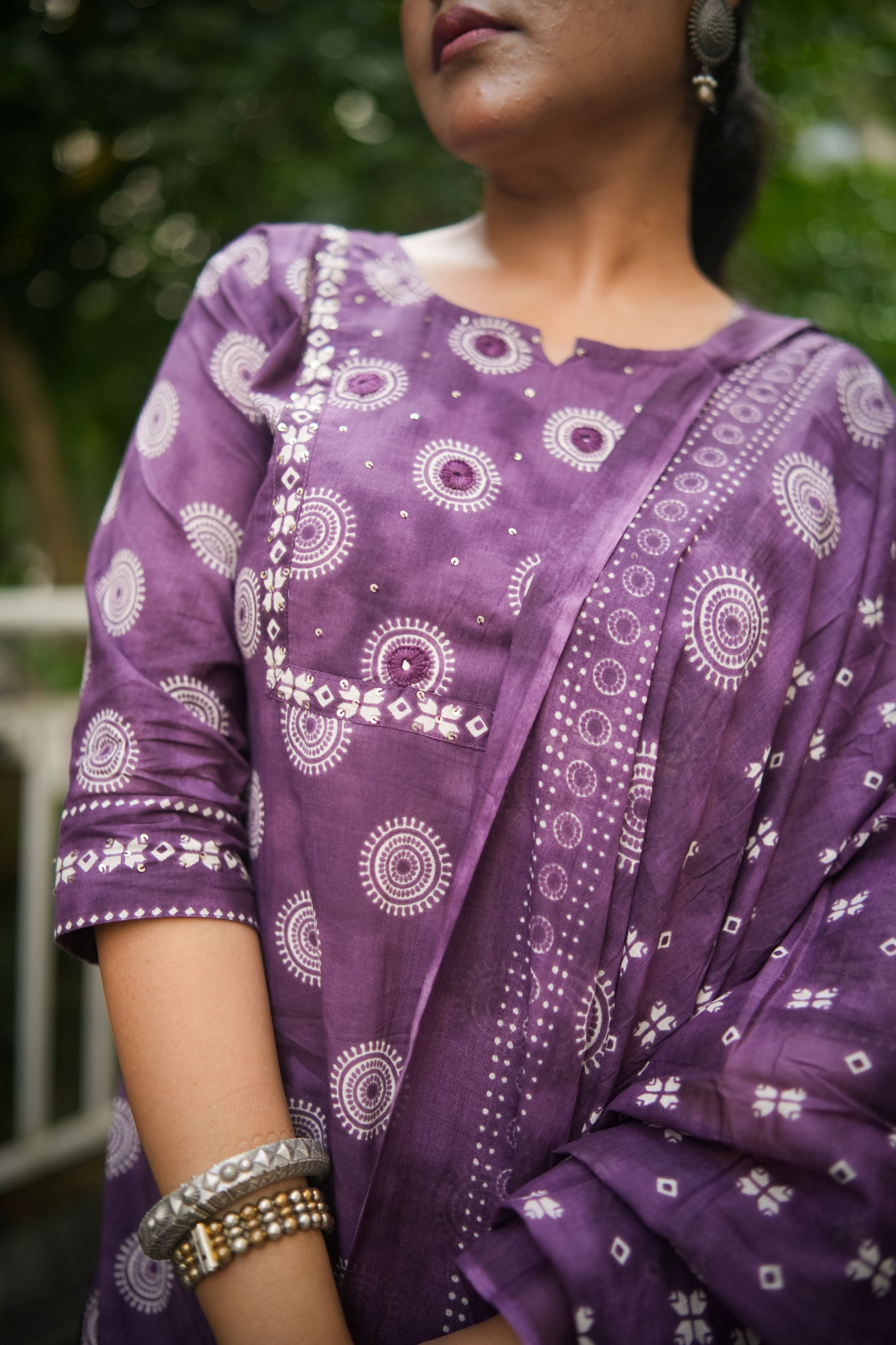 Purple Geometric Embroidered Kurta With Pant & Dupatta