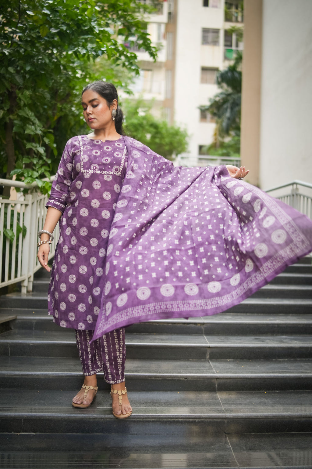 Purple Geometric Embroidered Kurta With Pant & Dupatta