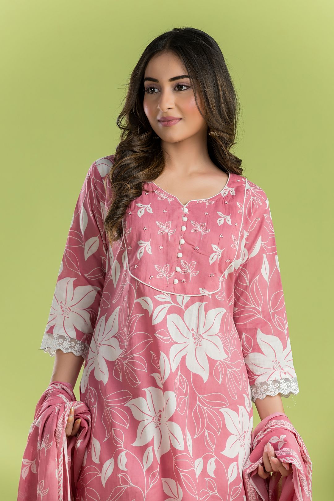 Pink Floral Embroidered Kurta With Pant With Dupatta
