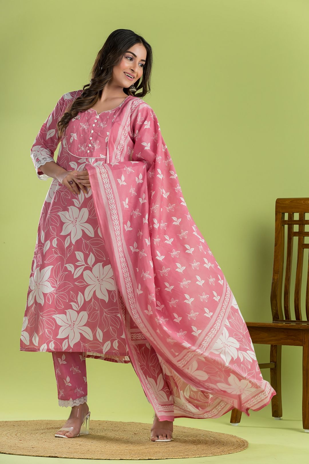 Pink Floral Embroidered Kurta With Pant With Dupatta