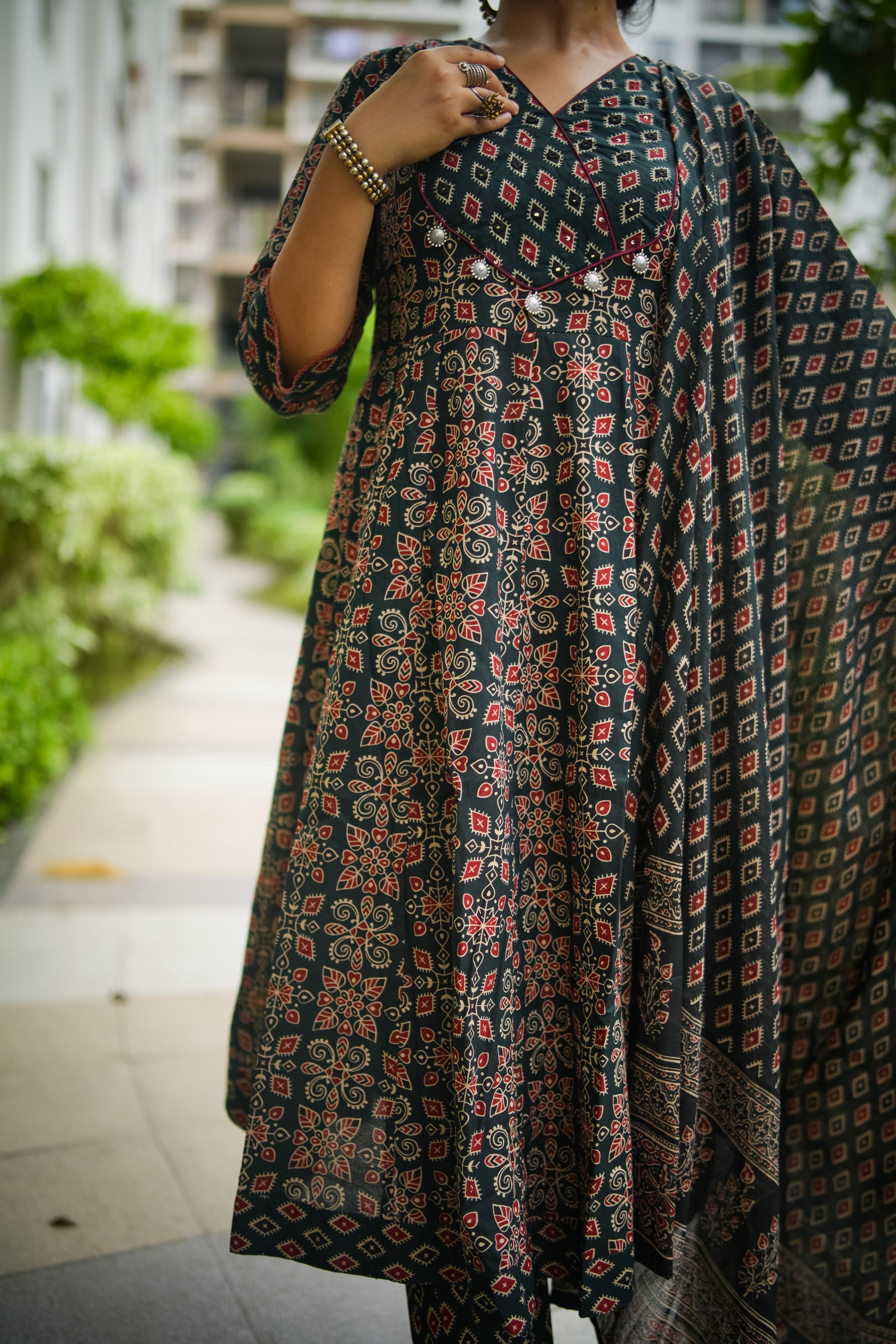 Black & Red Floral Embroidered Anarkali Kurta With Pant & Dupatta