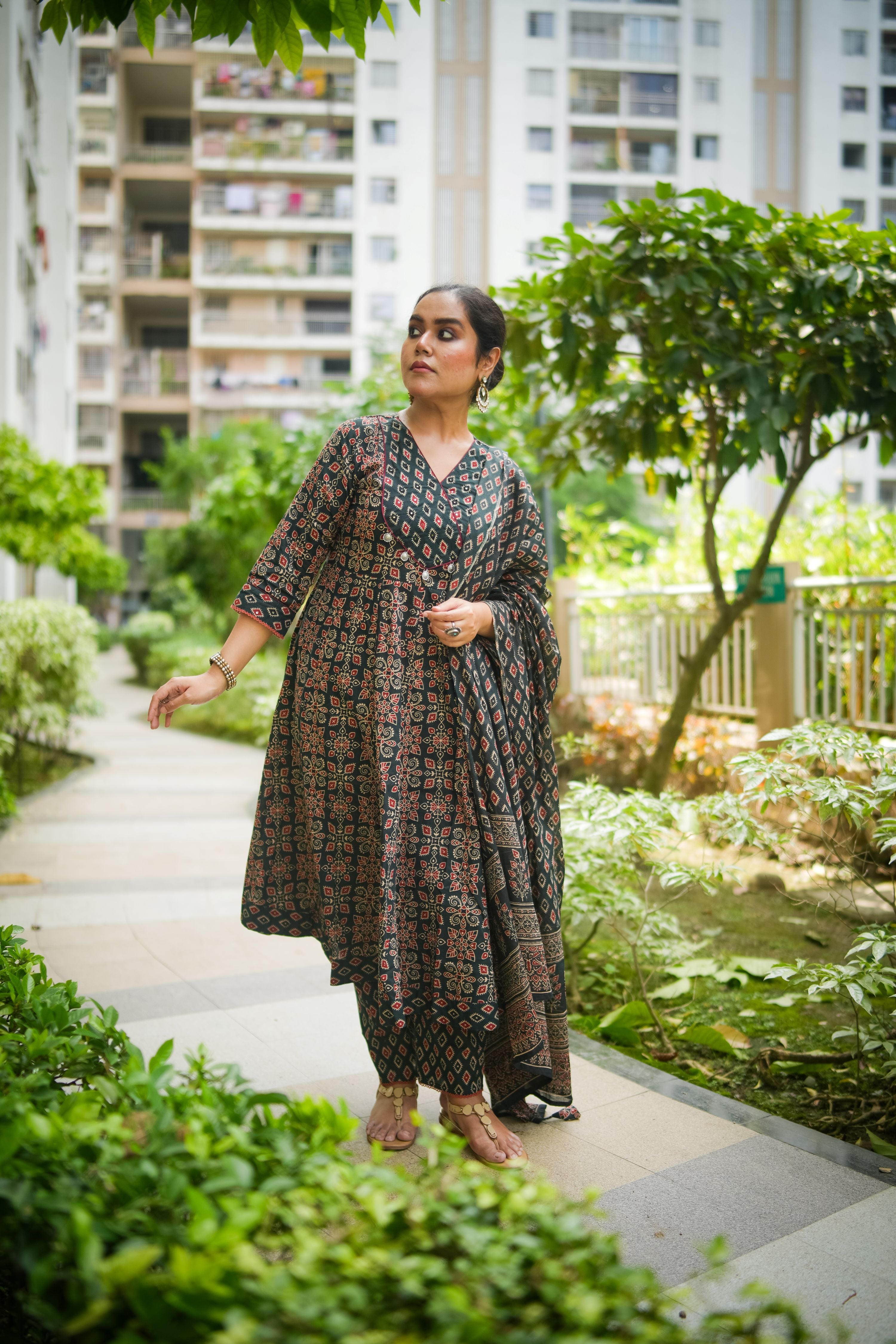 Black & Red Floral Embroidered Anarkali Kurta With Pant & Dupatta