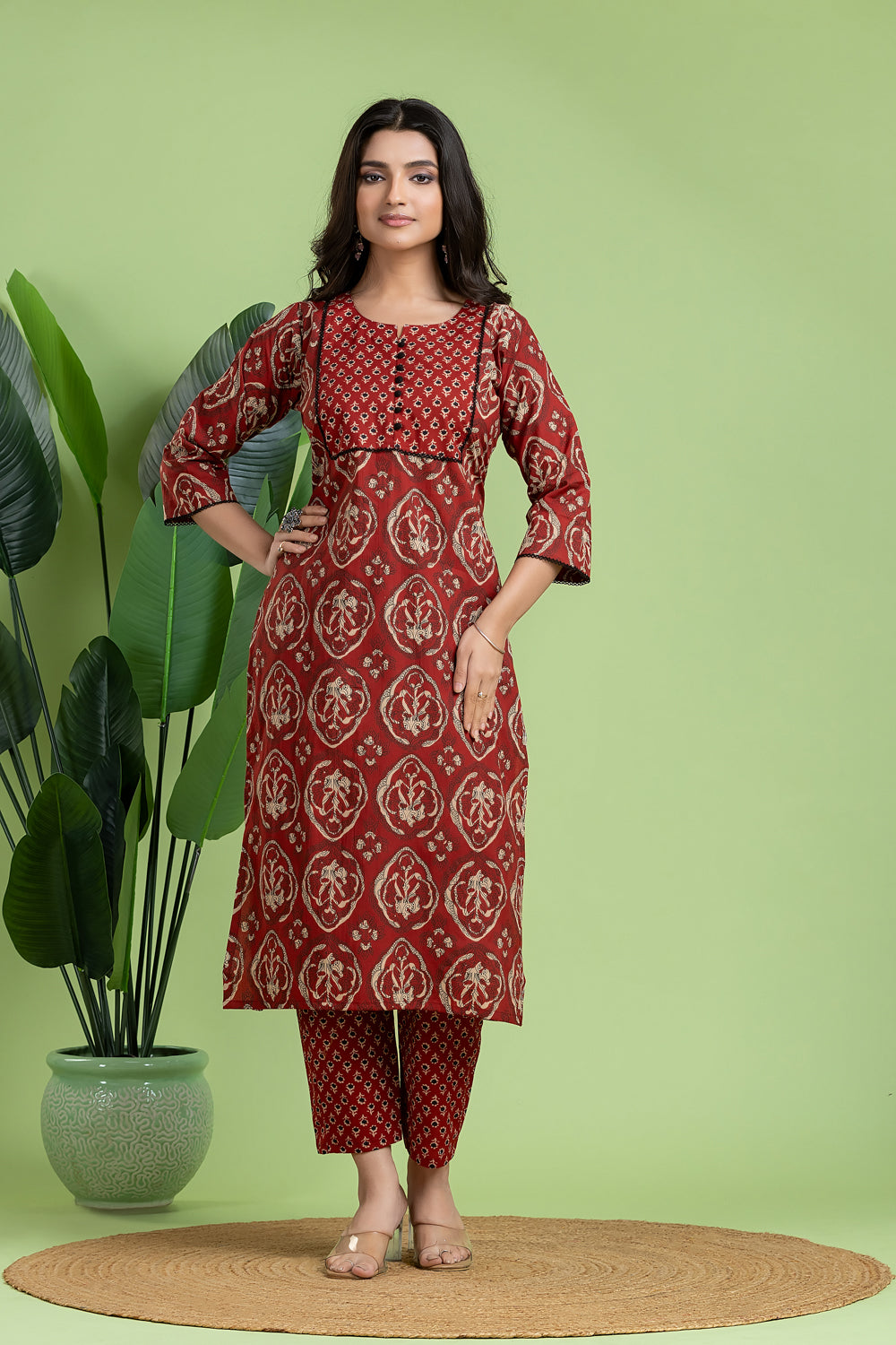 Maroon & Black Floral Print Kurta With Pant & Dupatta