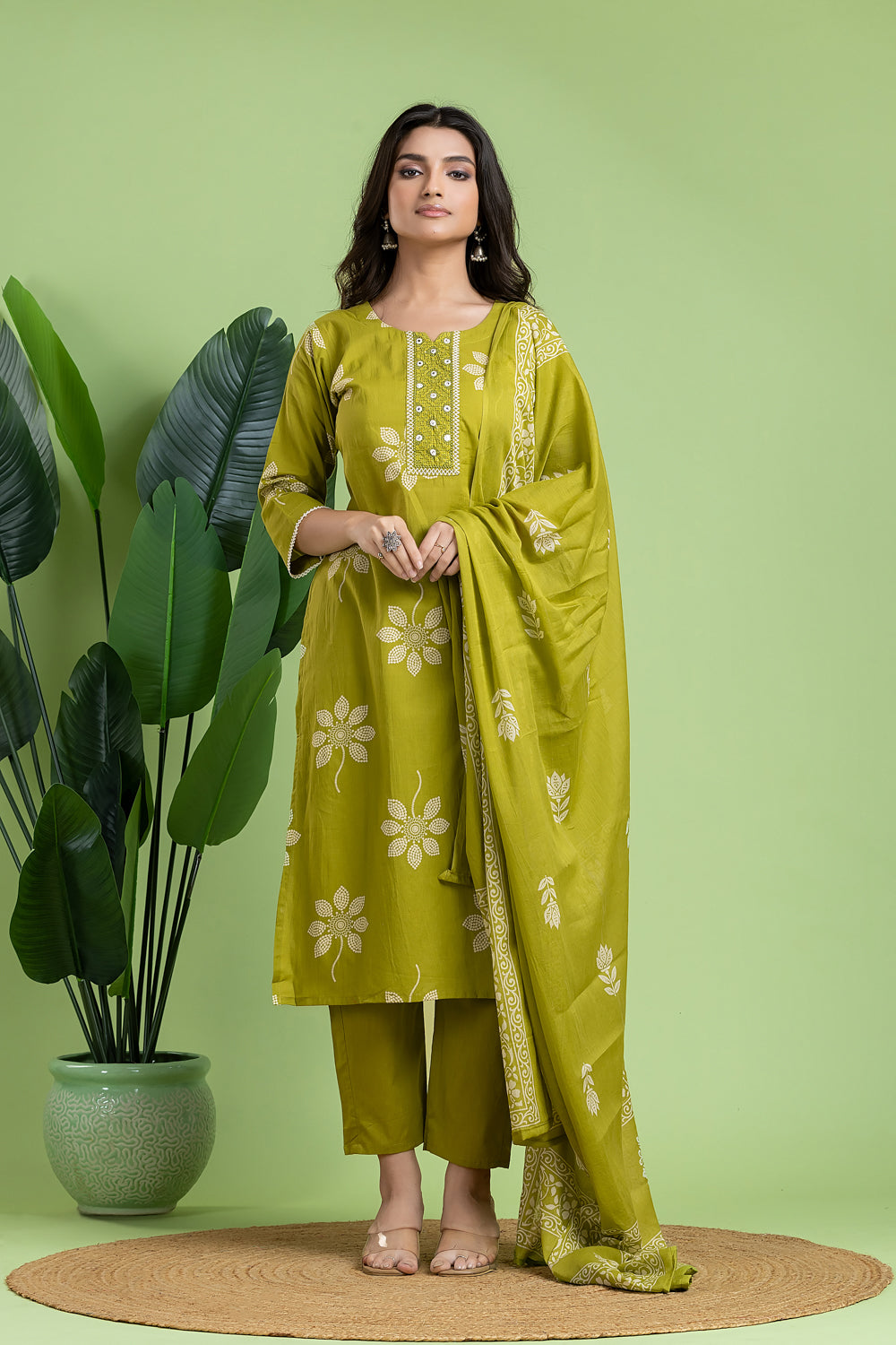 Apple Green Embroidered Kurta With Pant & Dupatta