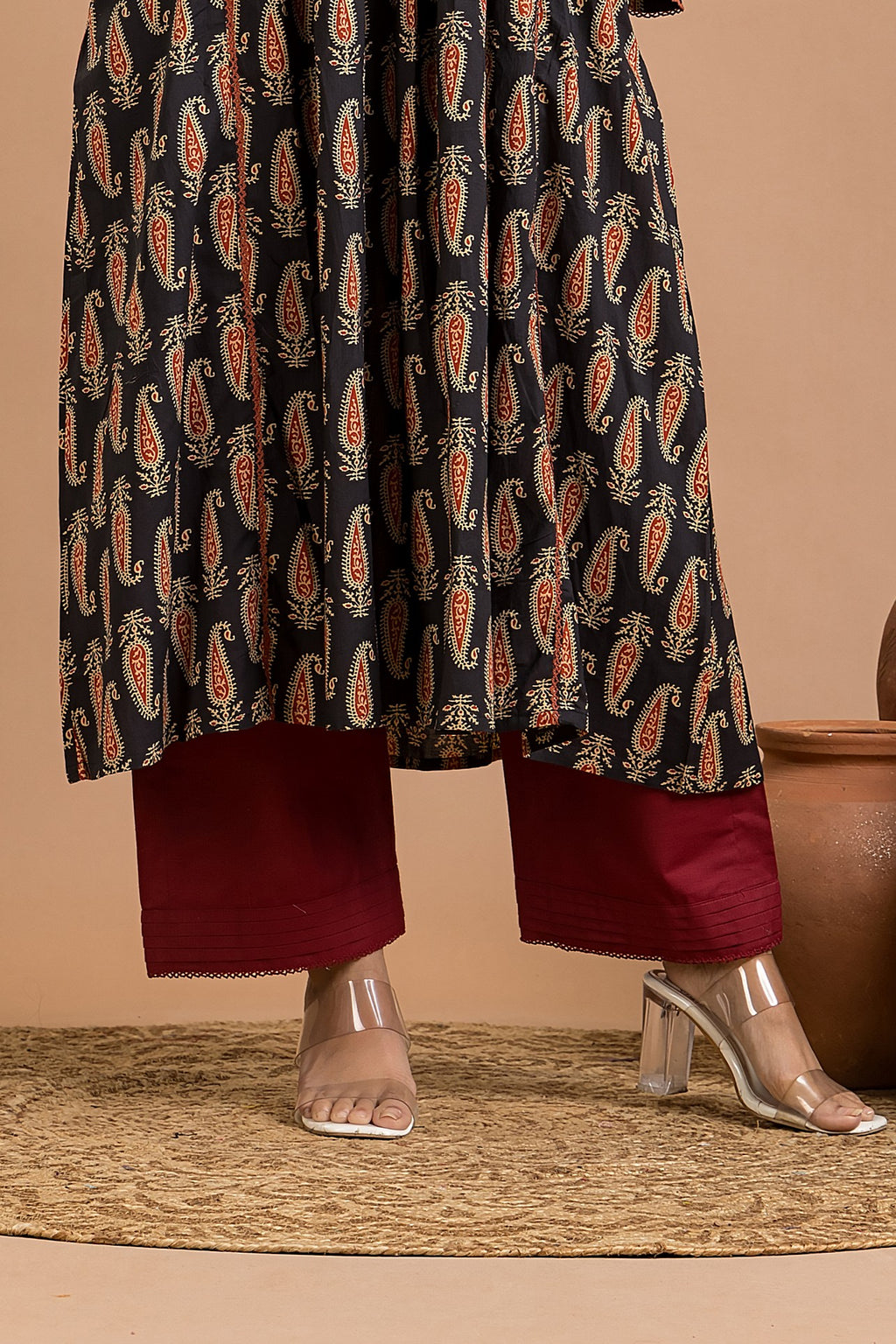 STRAIGHT PANT - MAROON