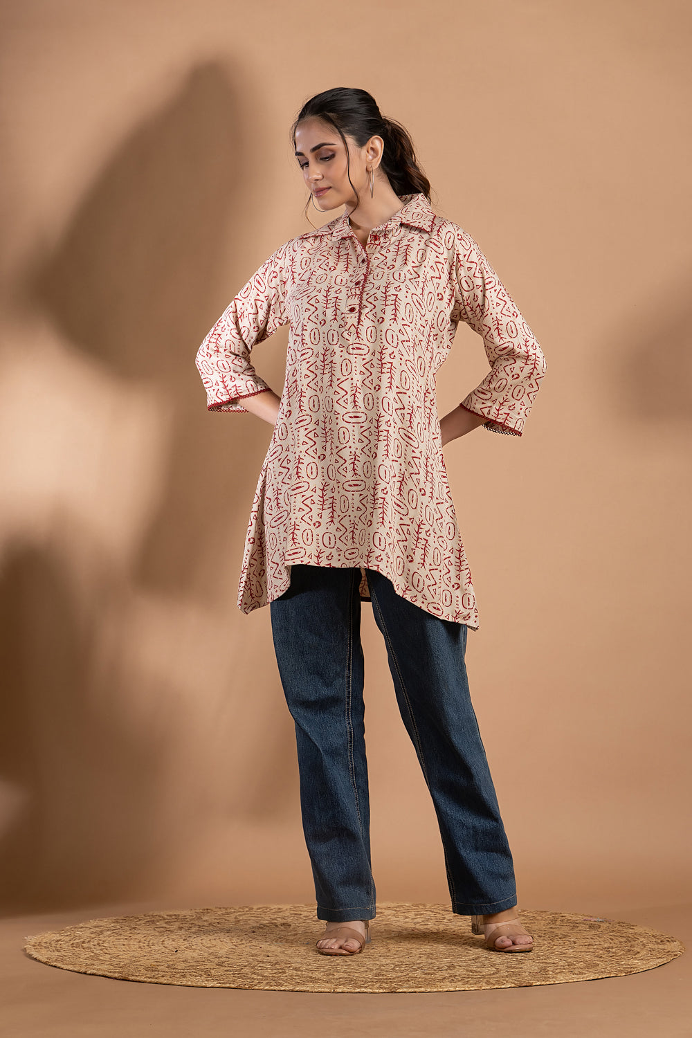 Beige & Red Geometric Print Short Kurta