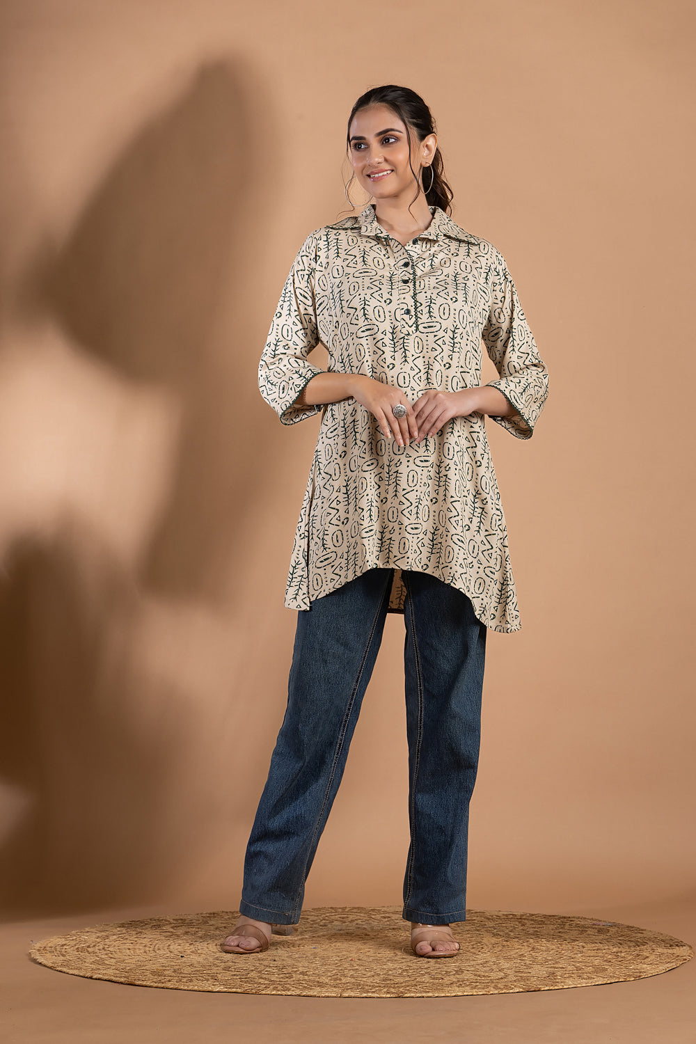 Beige & Green Geometric Print Short Kurta