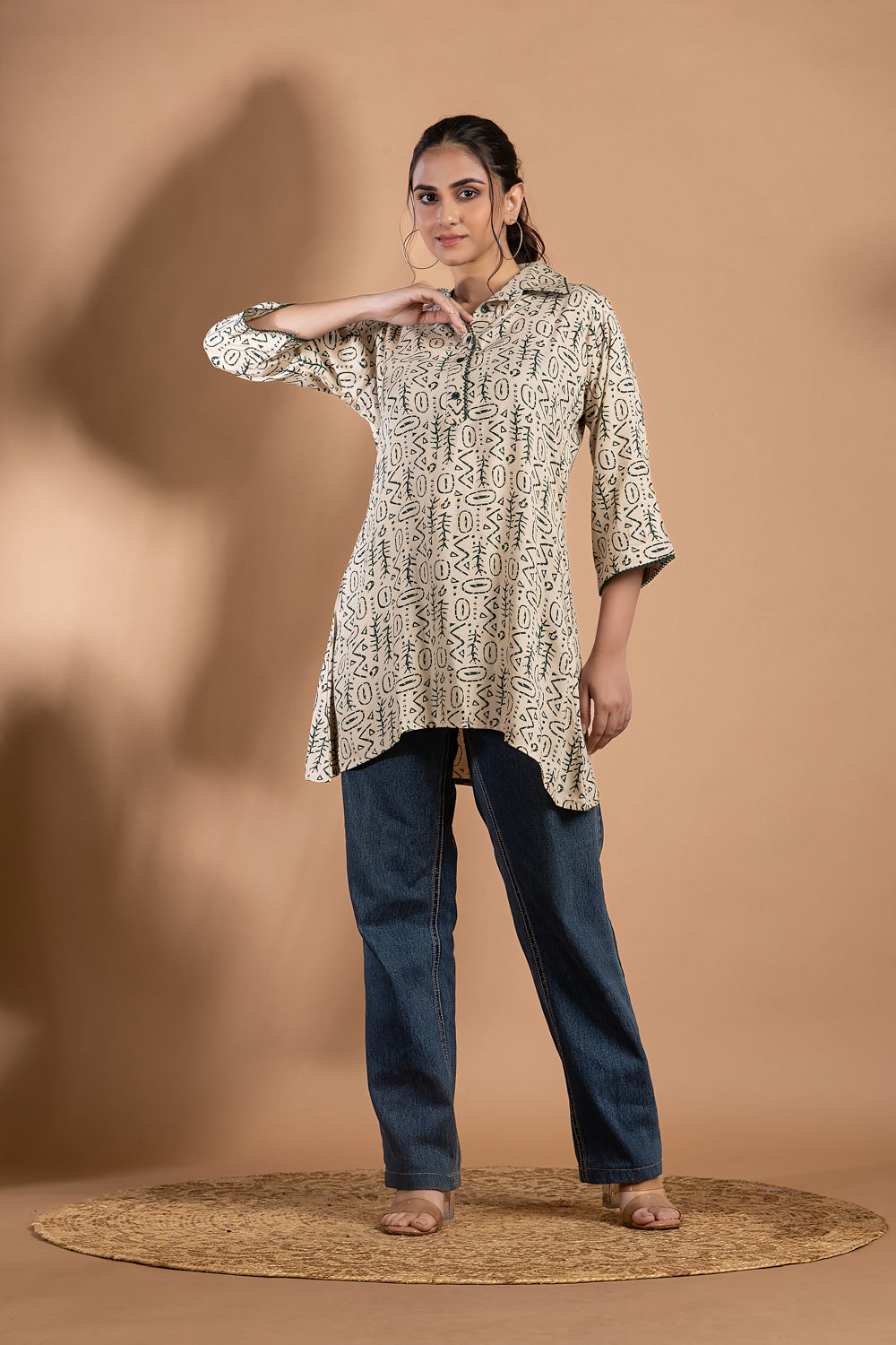 Beige & Green Geometric Print Short Kurta