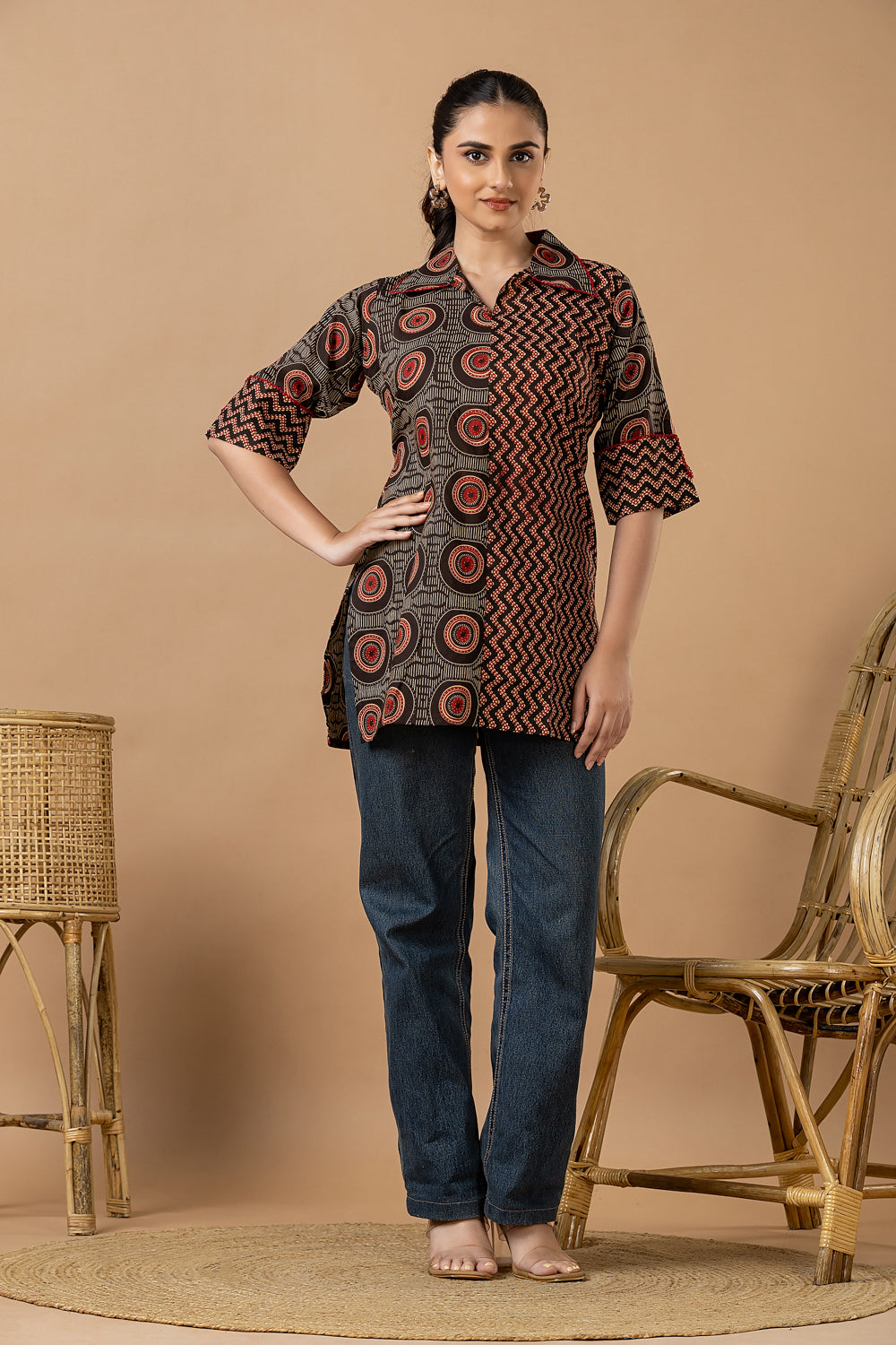 Black & Red Geometric Print Mix & Match Short Kurta