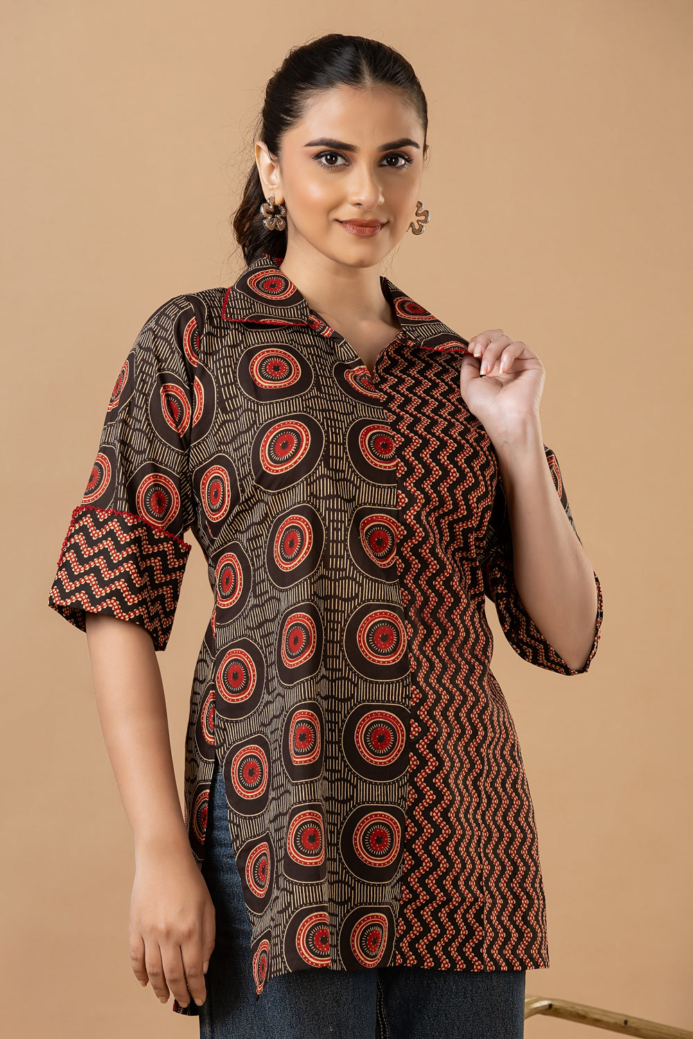 Black & Red Geometric Print Mix & Match Short Kurta
