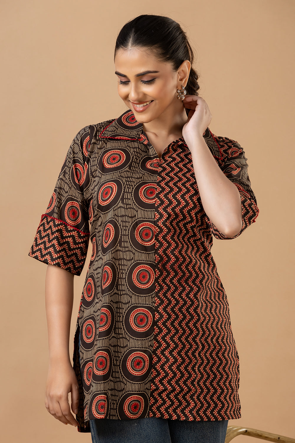 Black & Red Geometric Print Mix & Match Short Kurta