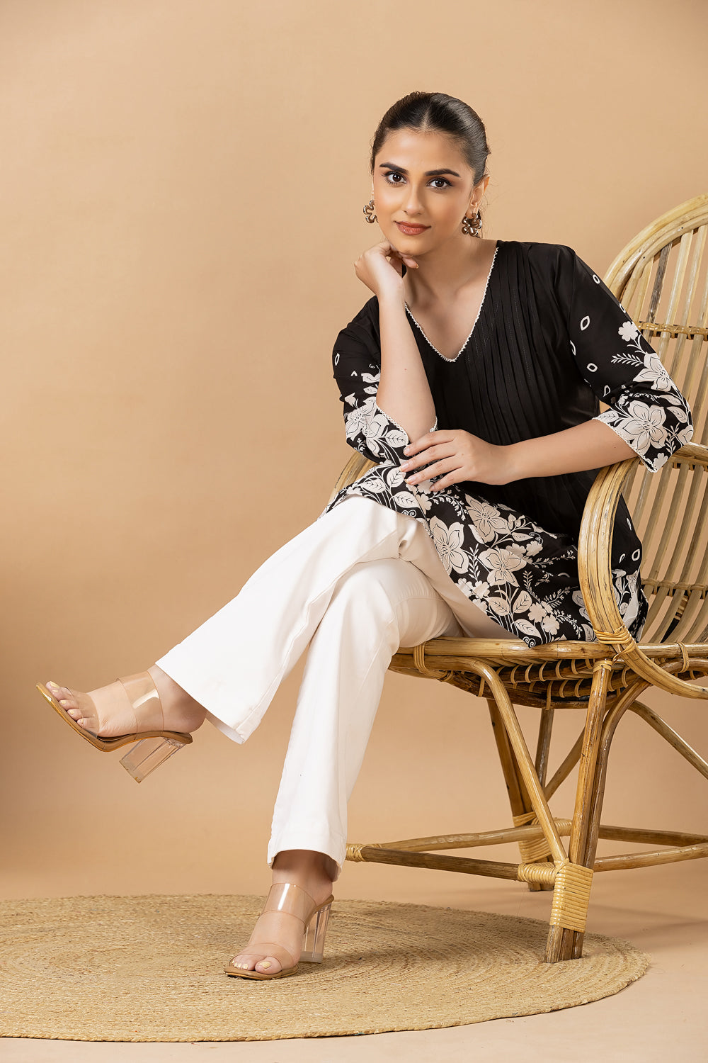 Black Floral Print Pleated Short Kurta