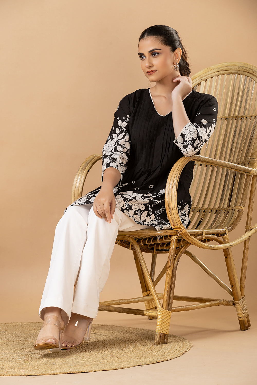 Black Floral Print Pleated Short Kurta
